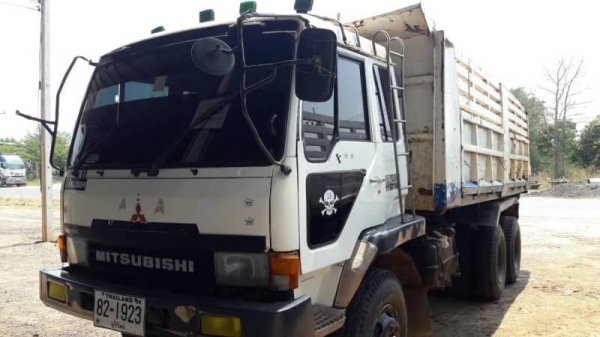 ขายรถบรรทุกสิบล้อดัมพ์ Mitsubishi TD เครื่อง 195 แรง ซีเรียล 5130 กระบะ KAC ขายรถบรรทุกสิบล้อดัมพ์ Mitsubishi TD เครื่อง 195 แรง ซีเรียล 5130 กระบะ KAC