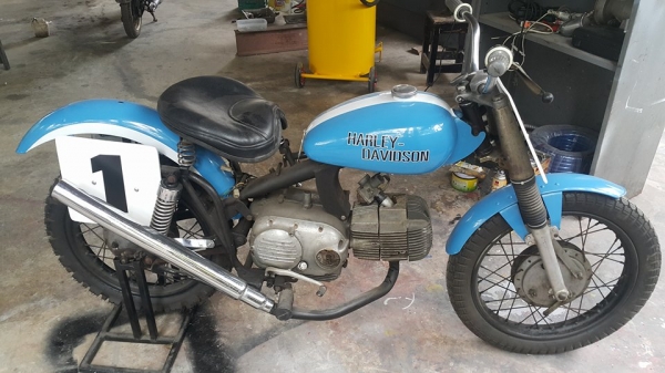 ขายรถมอเตอร์ไซค์โบราณแข่งในตำนานสองคันครับ