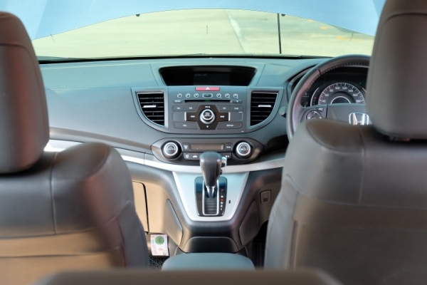 CRV TOP 4WD มือเดียว ใช้น้อยวิ่งหลักหมื่น