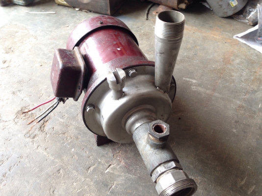 ขายปั้มน้ำหอยโข่ง makita 0.5HP. 380V หัวปั้มสแตนเลส madee in Japan สภาพสวย วิ่งนิ่ม พร้อมใช้งาน ขายปั้มน้ำหอยโข่ง makita 0.5HP. 380V หัวปั้มสแตนเลส madee in Japan สภาพสวย วิ่งนิ่ม พร้อมใช้งาน