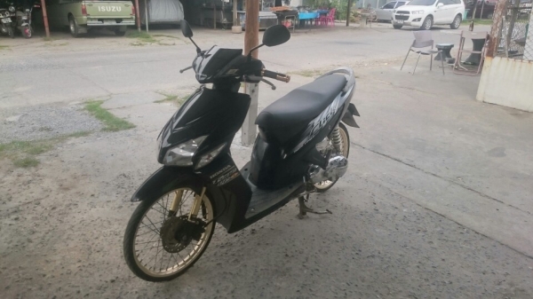 click เครื่องเดิมๆ พร้อมใช้งาน click เครื่องเดิมๆ พร้อมใช้งาน