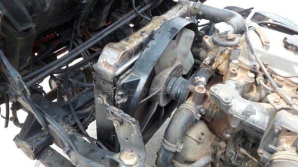 รถบรรทุกน้ำมัน ยี่ห้อ TOYOTA BU141R   115 แรงม้า ปีจดทะเบียน 2539