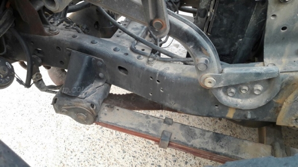 รถบรรทุกน้ำมัน ยี่ห้อ TOYOTA BU141R   115 แรงม้า ปีจดทะเบียน 2539