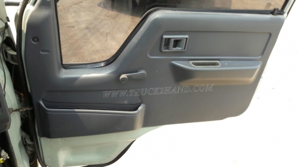 รถบรรทุกน้ำมัน ยี่ห้อ TOYOTA BU141R   115 แรงม้า ปีจดทะเบียน 2539