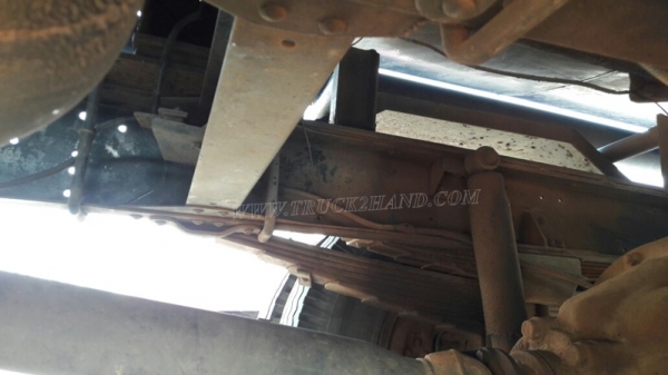 รถบรรทุกน้ำมัน ยี่ห้อ TOYOTA BU141R   115 แรงม้า ปีจดทะเบียน 2539