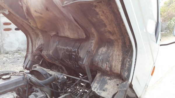 รถบรรทุกน้ำมัน ยี่ห้อ TOYOTA BU141R   115 แรงม้า ปีจดทะเบียน 2539