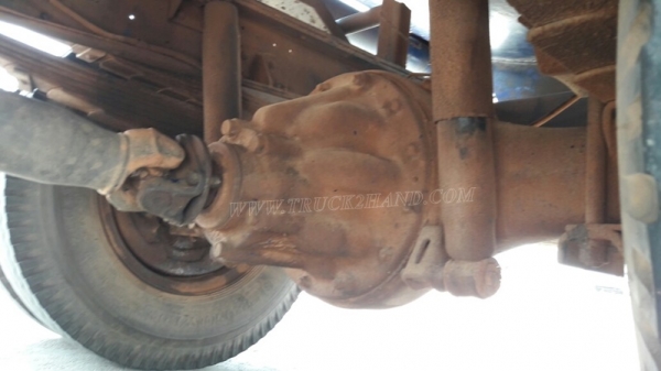 รถบรรทุกน้ำมัน ยี่ห้อ TOYOTA BU141R   115 แรงม้า ปีจดทะเบียน 2539