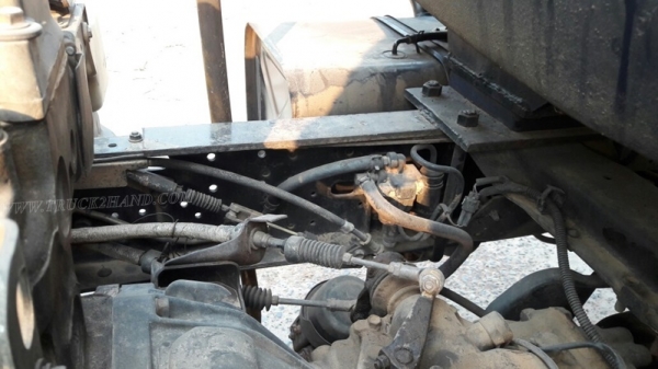 รถบรรทุกน้ำมัน ยี่ห้อ TOYOTA BU141R   115 แรงม้า ปีจดทะเบียน 2539