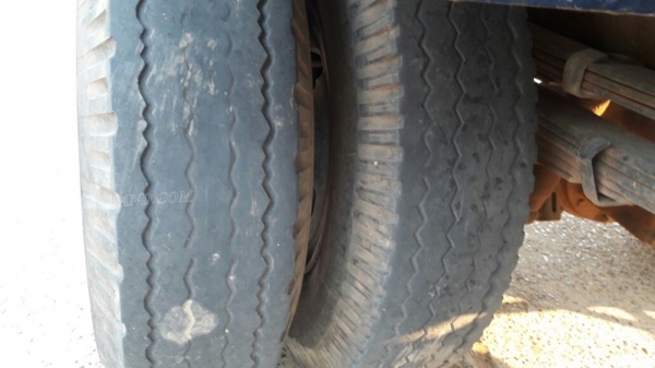 รถบรรทุกน้ำมัน ยี่ห้อ TOYOTA BU141R   115 แรงม้า ปีจดทะเบียน 2539