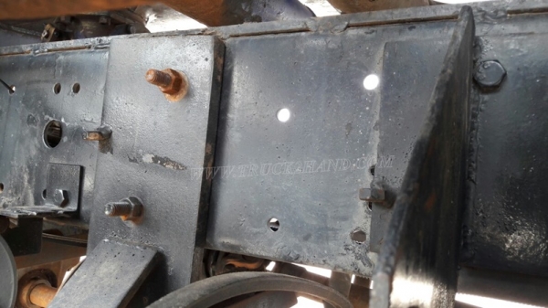 รถบรรทุกน้ำมัน ยี่ห้อ TOYOTA BU141R   115 แรงม้า ปีจดทะเบียน 2539