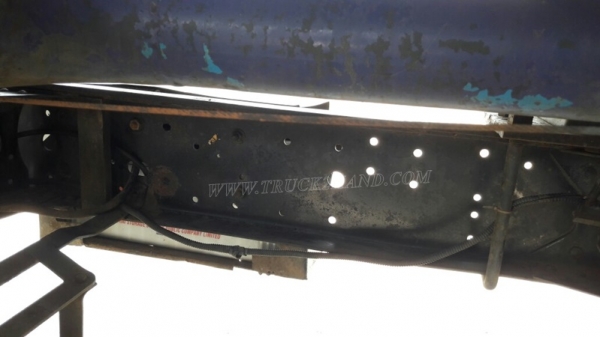 รถบรรทุกน้ำมัน ยี่ห้อ TOYOTA BU141R   115 แรงม้า ปีจดทะเบียน 2539