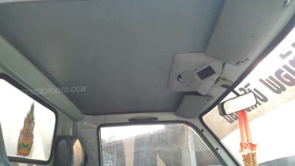 รถบรรทุกน้ำมัน ยี่ห้อ TOYOTA BU141R   115 แรงม้า ปีจดทะเบียน 2539