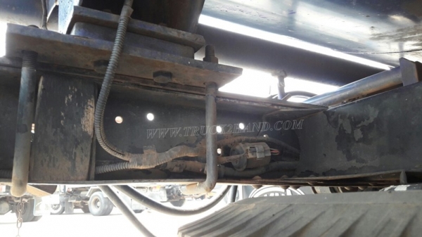 รถบรรทุกน้ำมัน ยี่ห้อ TOYOTA BU141R   115 แรงม้า ปีจดทะเบียน 2539