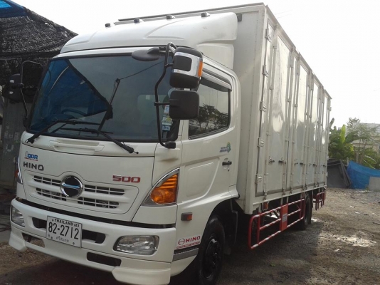 ขายรถ6ล้อตู้แห้ง10บาน HINO FC9JLLA ปี2014 เครื่อง175แรงม้า ตู้ยาว6.50เมตร