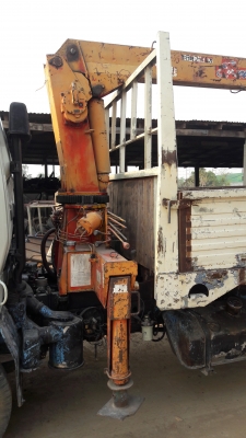 Hino FC144A เครื่อง WO6D เทรน Unic 3 ตัน 2 ชัก 3 ท่อน ราคานี้ทำสีเก็บงานให้