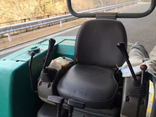 สวยกริ๊บ ห้ามพลาด !! รถขุดเล็ก >> KOMATRU PC45-1 <<