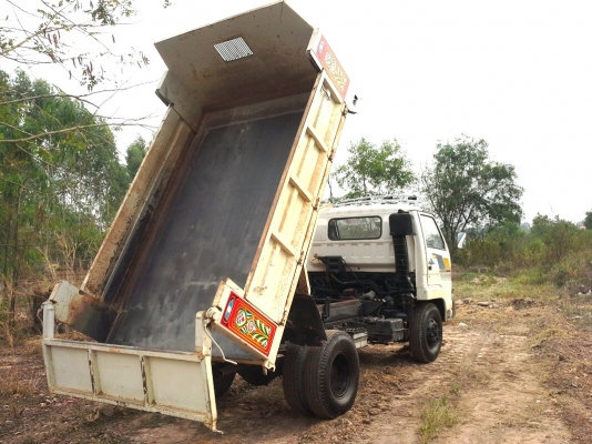 ขายด่วน รถ 6 ล้อ ดั้ม ISUZU 175 แรงม้า , สภาพพร้อมใช้งาน