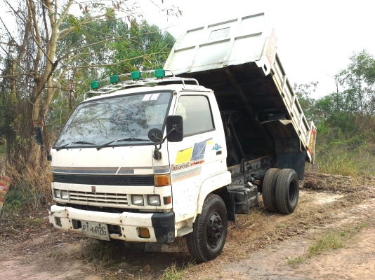 ขายด่วน รถ 6 ล้อ ดั้ม ISUZU 175 แรงม้า , สภาพพร้อมใช้งาน