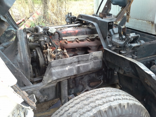 ขายด่วน รถ 6 ล้อ ดั้ม ISUZU 175 แรงม้า , สภาพพร้อมใช้งาน