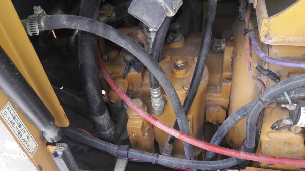 รถตัก CAT910G รถตัก CAT910G