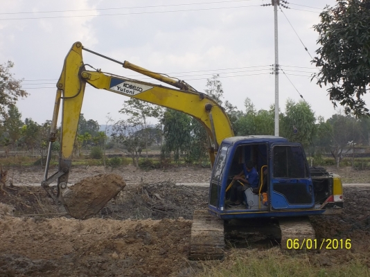 ขายแบคโค 120 โกเบโก้ มาร์ค3  .ใช้งานปกติ