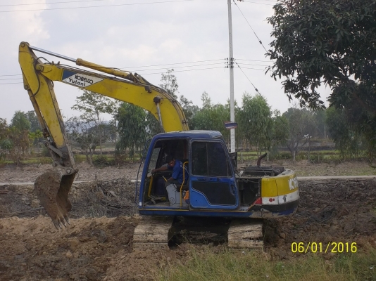 ขายแบคโค 120 โกเบโก้ มาร์ค3  .ใช้งานปกติ