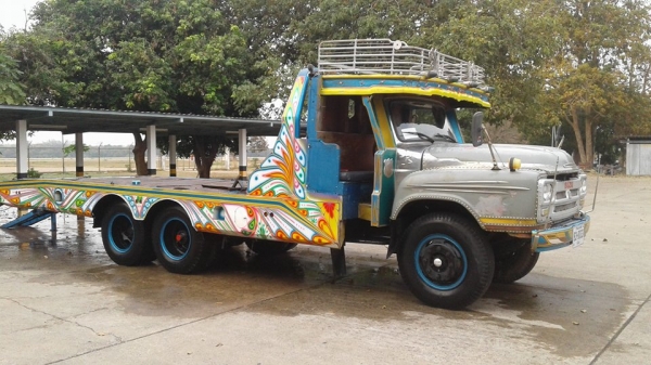 เทนเลอร์ 10 ล้อ 320000 090-8272268 เทนเลอร์ 10 ล้อ 320000 090-8272268