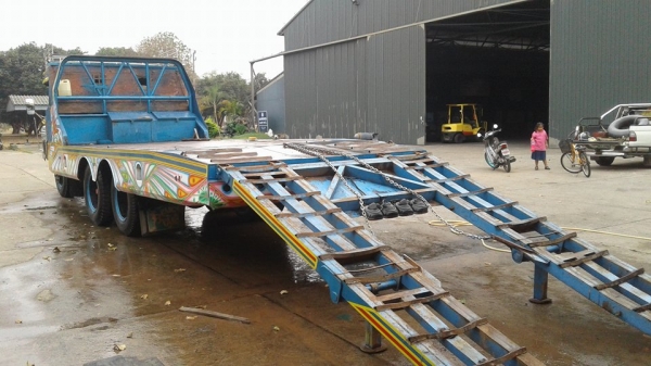 เทนเลอร์ 10 ล้อ 320000 090-8272268 เทนเลอร์ 10 ล้อ 320000 090-8272268