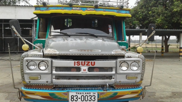 เทนเลอร์ 10 ล้อ 320000 090-8272268 เทนเลอร์ 10 ล้อ 320000 090-8272268