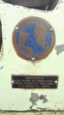 === Sold === กลึงเล็ก COLCHESTER Made in ENGLAND 3.5 ฟุตหนัก ** เกียร์บล็อคปรับสปีดแบบโรตารี่ ** เครื่องสดรางคมเงียบแน่นทุกเกียร์