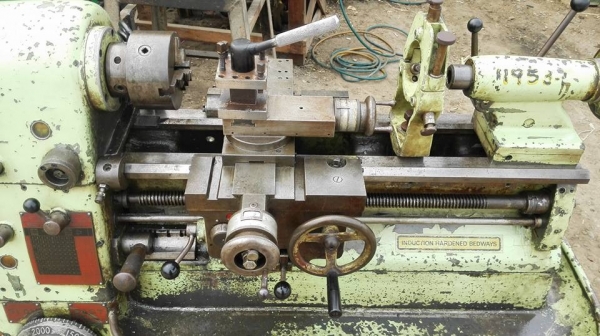 === Sold === กลึงเล็ก COLCHESTER Made in ENGLAND 3.5 ฟุตหนัก ** เกียร์บล็อคปรับสปีดแบบโรตารี่ ** เครื่องสดรางคมเงียบแน่นทุกเกียร์