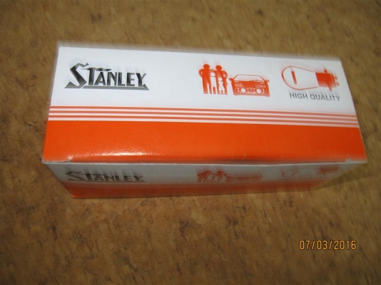 หลอดไฟ Stanley  ขนาด 24 v  25 w