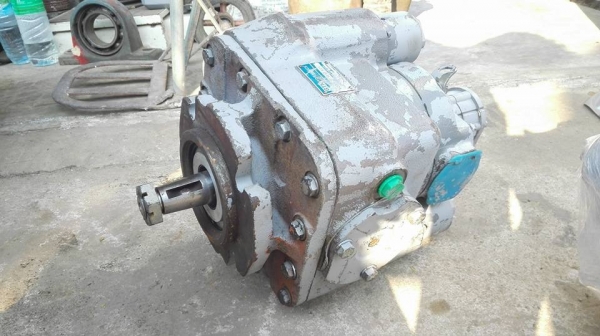 ** SOLD ** ปั้มไฮดรอลิค DAIKIN เบอร์ 23 ของสแปรใหม่เก่าเก็บ มี 2 ลูกหมุนนิ่มพร้อมใช้งาน