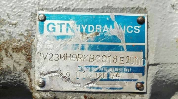 ** SOLD ** ปั้มไฮดรอลิค DAIKIN เบอร์ 23 ของสแปรใหม่เก่าเก็บ มี 2 ลูกหมุนนิ่มพร้อมใช้งาน