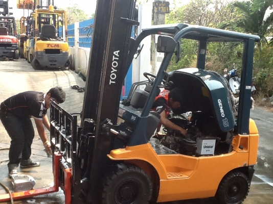 แหล่งรวมรถโฟลค์ลิฟท์งาเทฮิ้งค์ฟอร์คภาคตะวันออกงากระดกสำหรับตักก้อนยางพารายางถ้วยยางก้อนและขี้ยาง