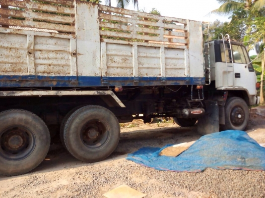 ขายรถสิบล้อดัมพ์ ISUZU FXZ13NFY เครื่อง 6SD1-240 แรง ปี 33 รถใช้งานอยู่ ทะเบียนพร้อม