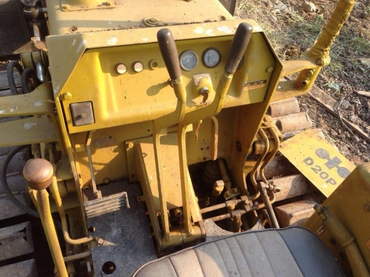 ขายแทคเตอร์D2รุ่น5 สไลด์5ทิศ เครื่องดี ช่วงล่างพอใช้ได้ต้องเอาไปทำเบรค ขายตามสภาพครับ ขาย 95000 บาท