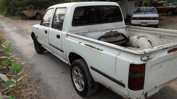 ขายไมตี้ 4ประตู  เดิมๆบางๆ  เครื่ง  sr20  หลังหัก  ติดแก๊ส