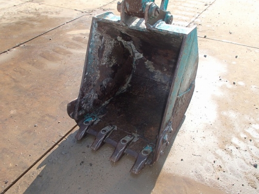 Komatsu PC30-7 เก๋ง สวย พร้อมใช้ นำเข้าจากญี่ปุ่น โทร.090-986-2521 อ๊อบ