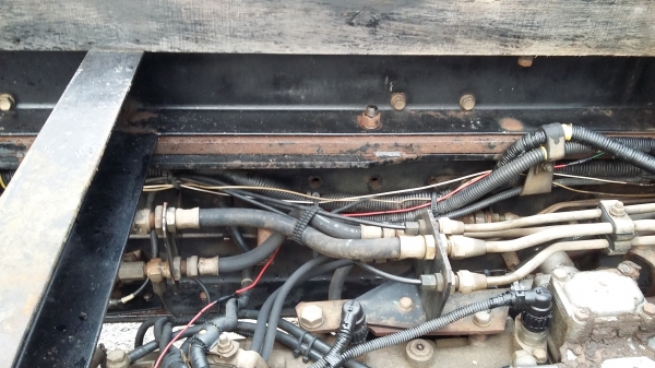 ขายสิบล้อดั๊มสองเพลาเมก้า 320 ปี 49 สวย ๆ ครับ  081 7368589