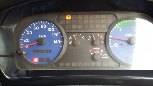 ขายสิบล้อดั๊มสองเพลาเมก้า 320 ปี 49 สวย ๆ ครับ  081 7368589