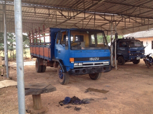 Isuzu rocky 145แรง 6bb1 คัชชีเจชีเอ้ม ภาษีขาด3 ปี เล่มพร้อม