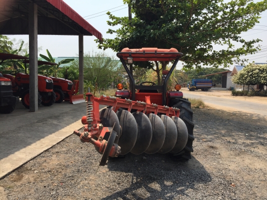 ขายรถไถคูโบต้า L4708 สภาพสวย ทำงาน 800 ชม. ขายพร้อมชุดใบมีดดันดินหน้าและผานพรวน สนใจโทร 081-9136451 คุณโบว์ ขายรถไถคูโบต้า L4708 สภาพสวย ทำงาน 800 ชม. ขายพร้อมชุดใบมีดดันดินหน้าและผานพรวน สนใจโทร 081-9136451 คุณโบว์