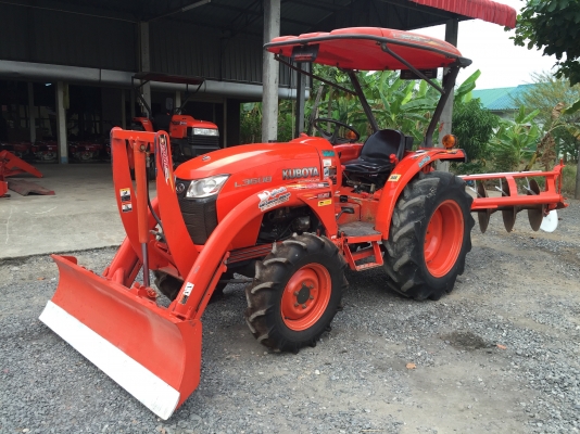 ขายรถไถคูโบต้า L3608 พร้อมอุปกรณ์ใบมีดดันดินหน้าและผานพรวน ราคา 298,000 บาท สนใจโทร 081-9136451 ค่ะ ขายรถไถคูโบต้า L3608 พร้อมอุปกรณ์ใบมีดดันดินหน้าและผานพรวน ราคา 298,000 บาท สนใจโทร 081-9136451 ค่ะ