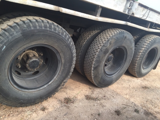 ขายหางพื้นเรียบ. 3เพลา 12.5 ม. ต่ออู่พนัส. ยางดีทุกเส้น. พร้อมใช้