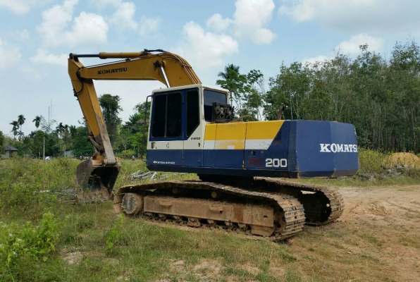 KOMATSU PC 200-5
