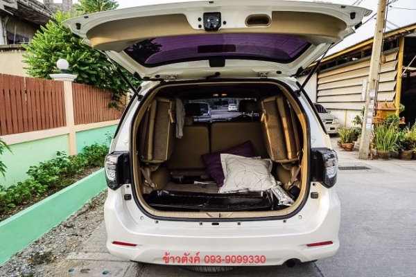 2013 TOYOTA FORTUNER 3.0V AT 2WD Navi สีขาวมุกรุ่นTOPสุดขับ2สภาพน้องๆป้ายแดงไม่เคยชนรับประกัน เกียร์ออโต้ดีเซล ราคาถูก