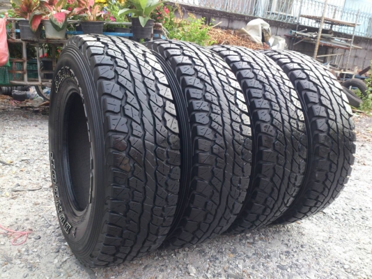 ขายยาง DUNLOP A/T 30&times;9.50R15 ยางปี11 ดอกยางหนาเต็มไม่มีปะใช้งานน้อยสวยๆ จำนวน 4 เส้น