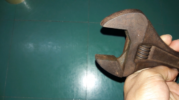 ขายประแจเลื่อนBAHCO V-STEEL 15" BAHCO 0674 MADE IN SWEDEN. ขายประแจเลื่อนBAHCO V-STEEL 15" BAHCO 0674 MADE IN SWEDEN.