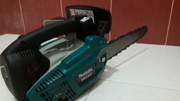 เลื่อยโซ่ยนต์ Makita เลื่อยโซ่ยนต์ Makita